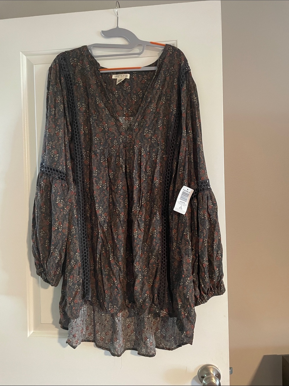 torrid Dark Floral Lace-Trim Peasant Tunic